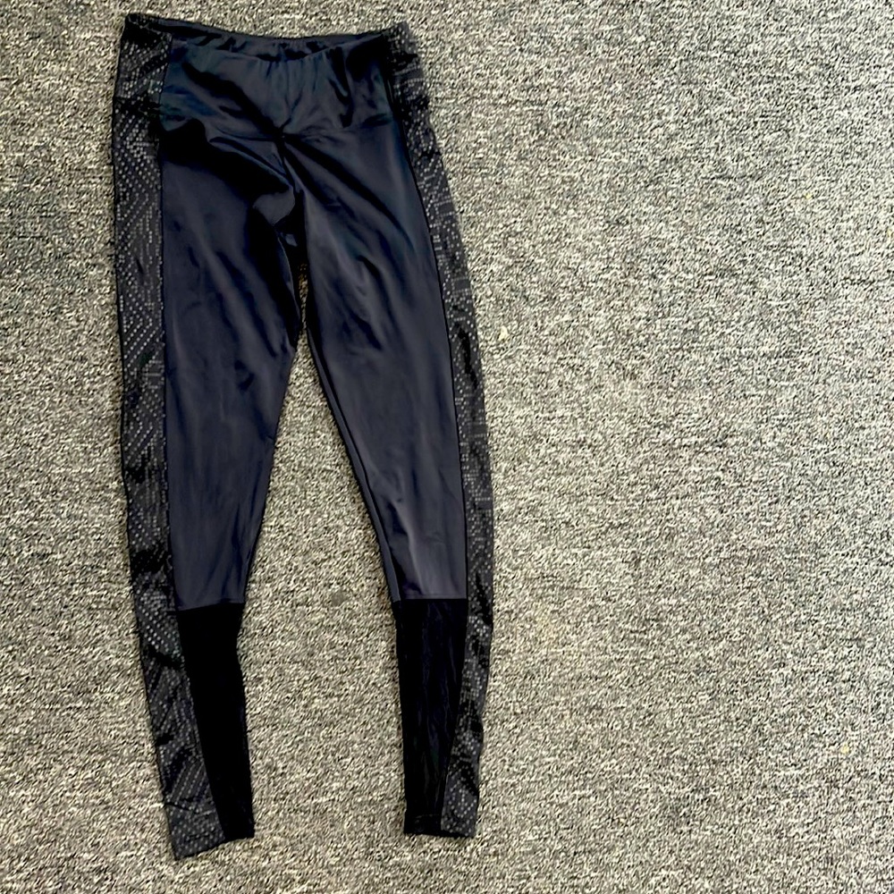 Onzie leggings